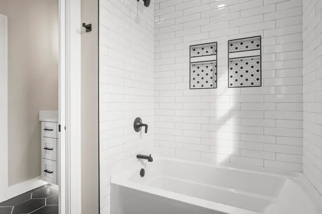 $1,250,000 | 912 Westbridge, Waunakee, WI 53597