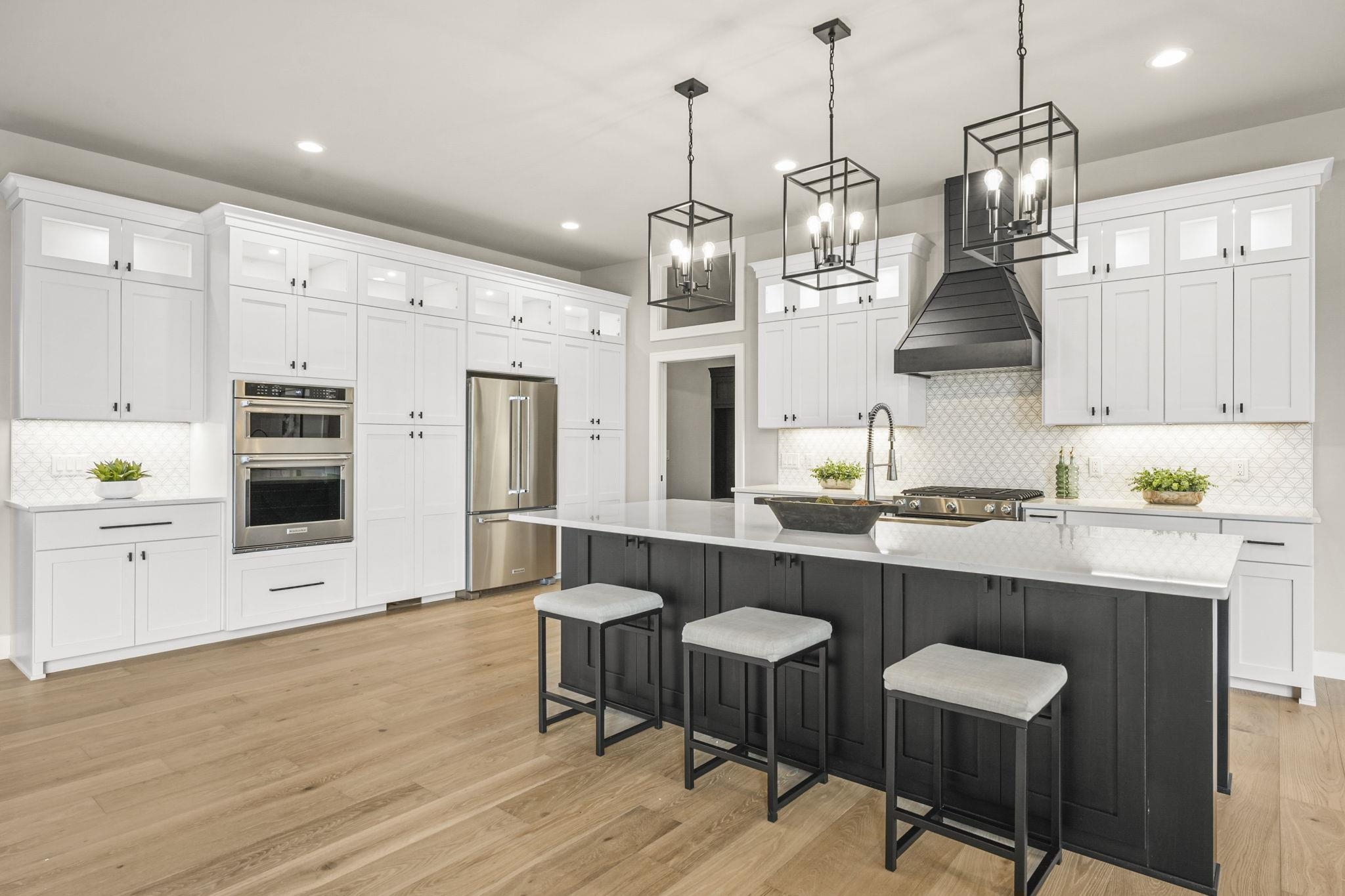 912 Westbridge Waunakee, WI 53597 - Photo 8 of 57