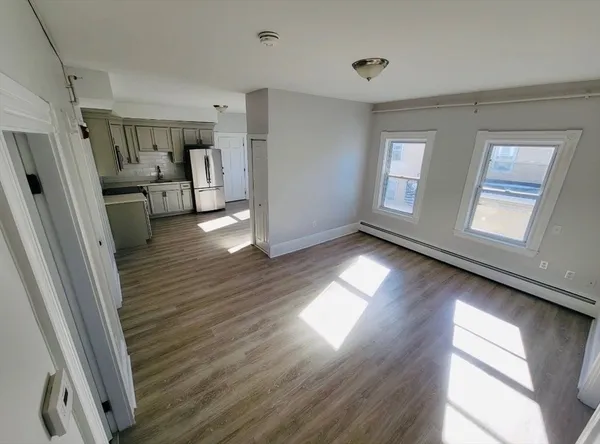 $2,900 | 22 Main Street, Unit 2, North Andover, MA 01845