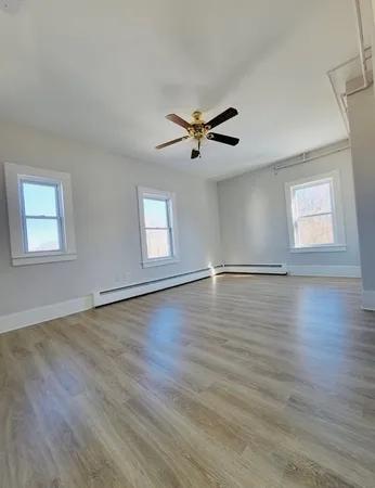 $2,900 | 22 Main Street, Unit 2, North Andover, MA 01845