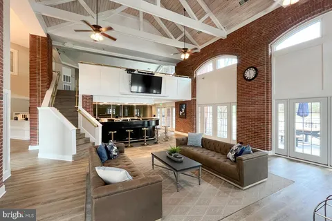 $2,800 | 10717 Hampton Mill Terrace, Unit 307, Rockville, MD 20852