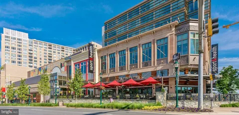 $2,800 | 10717 Hampton Mill Terrace, Unit 307, Rockville, MD 20852