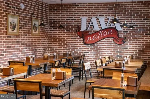 $2,800 | 10717 Hampton Mill Terrace, Unit 307, Rockville, MD 20852