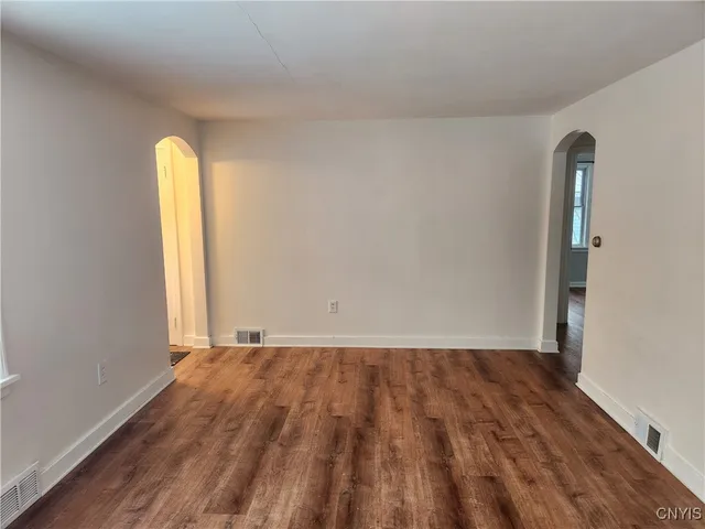 $2,025 | 437 Church Street, Cicero, NY 13212