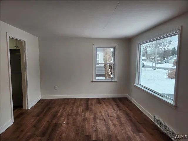 $2,025 | 437 Church Street, Cicero, NY 13212