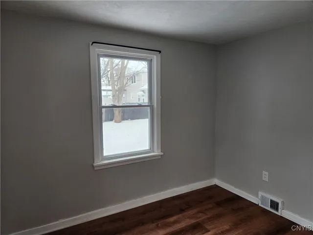 $2,025 | 437 Church Street, Cicero, NY 13212