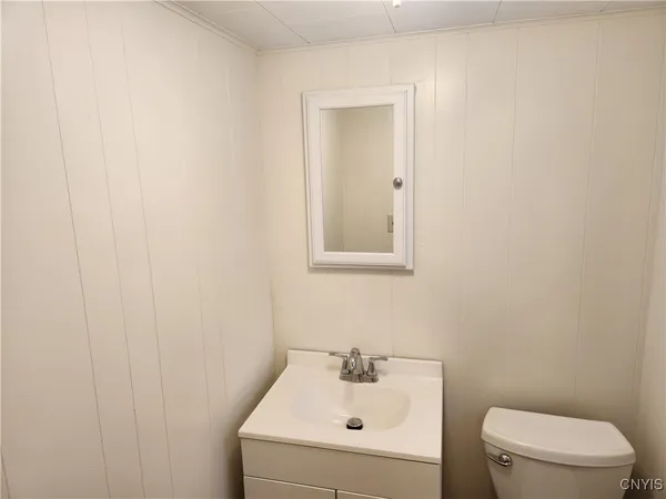 $2,025 | 437 Church Street, Cicero, NY 13212