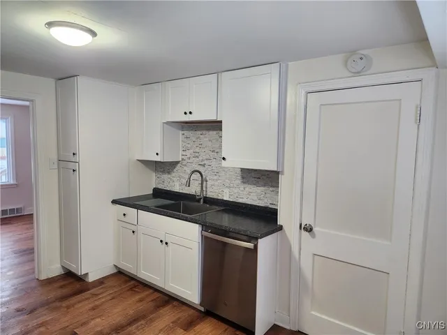 $2,025 | 437 Church Street, Cicero, NY 13212