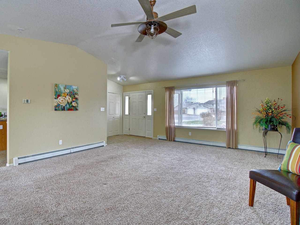 262 Ribbon Court Fruita, CO 81521 - Photo 3 of 22 Gallery Image 3