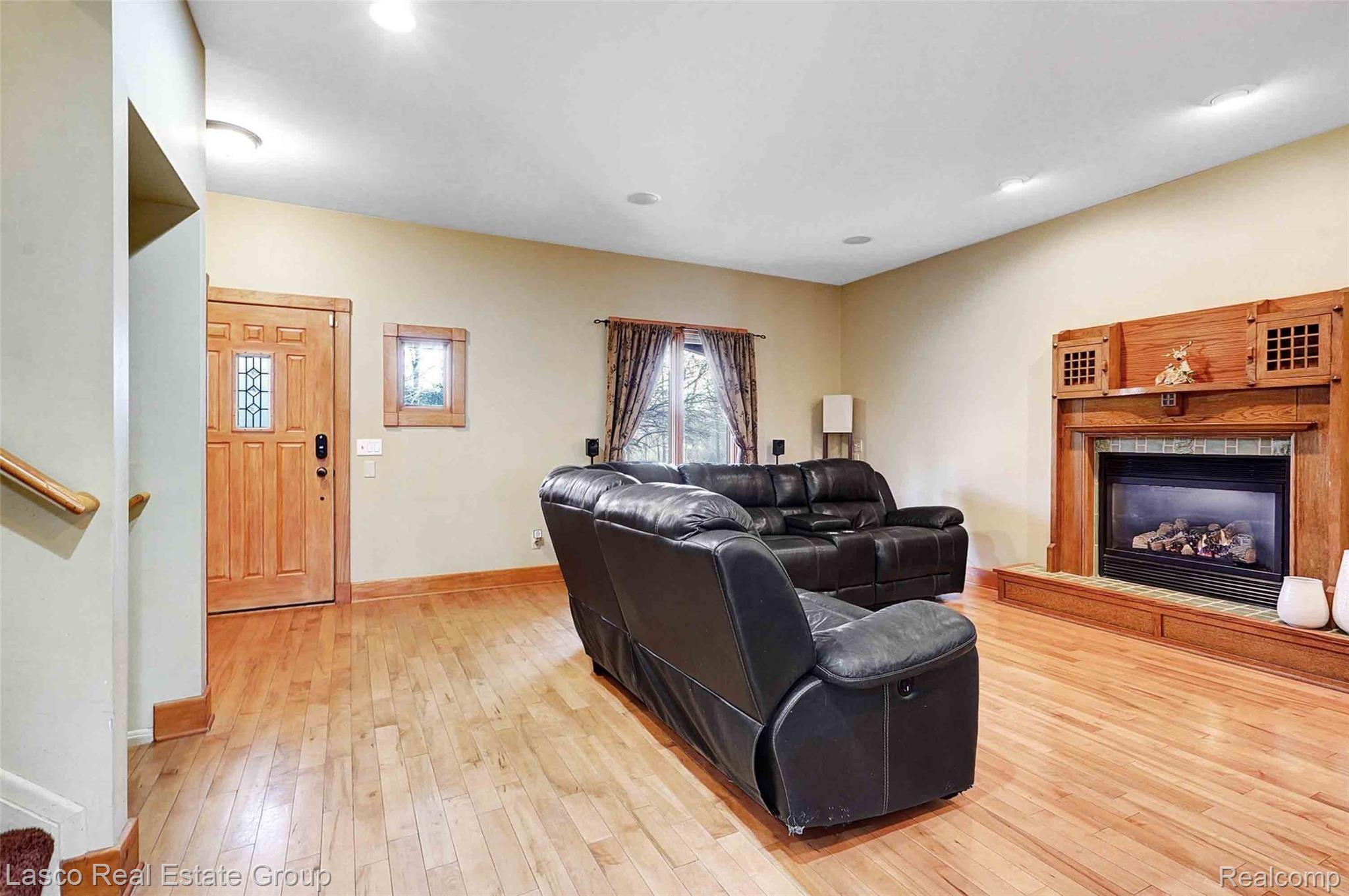 14350 Eddy Lake Road Fenton, MI 48430 - Photo 35 of 75 DSC09804.jpg
