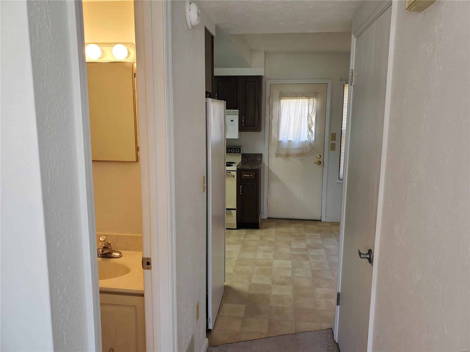 2134 State Street, Unit A Alton, IL 62002 - Photo 12 of 26