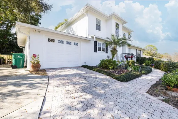 $599,900 | 1405 Hilltop Drive, Mount Dora, FL 32757
