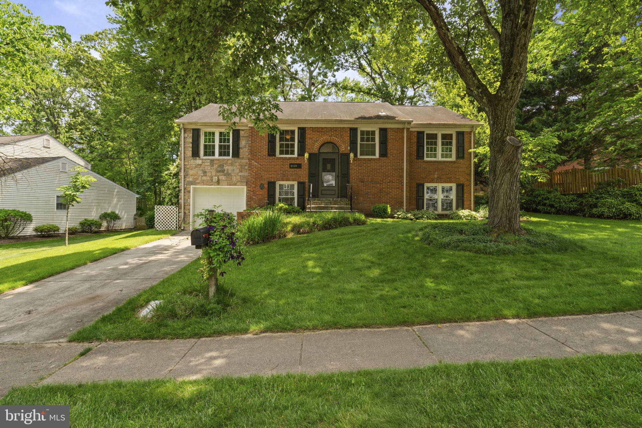 8009 Springfield Village Drive Springfield, VA 22152 - Photo 2 of 47 Gallery Image 2