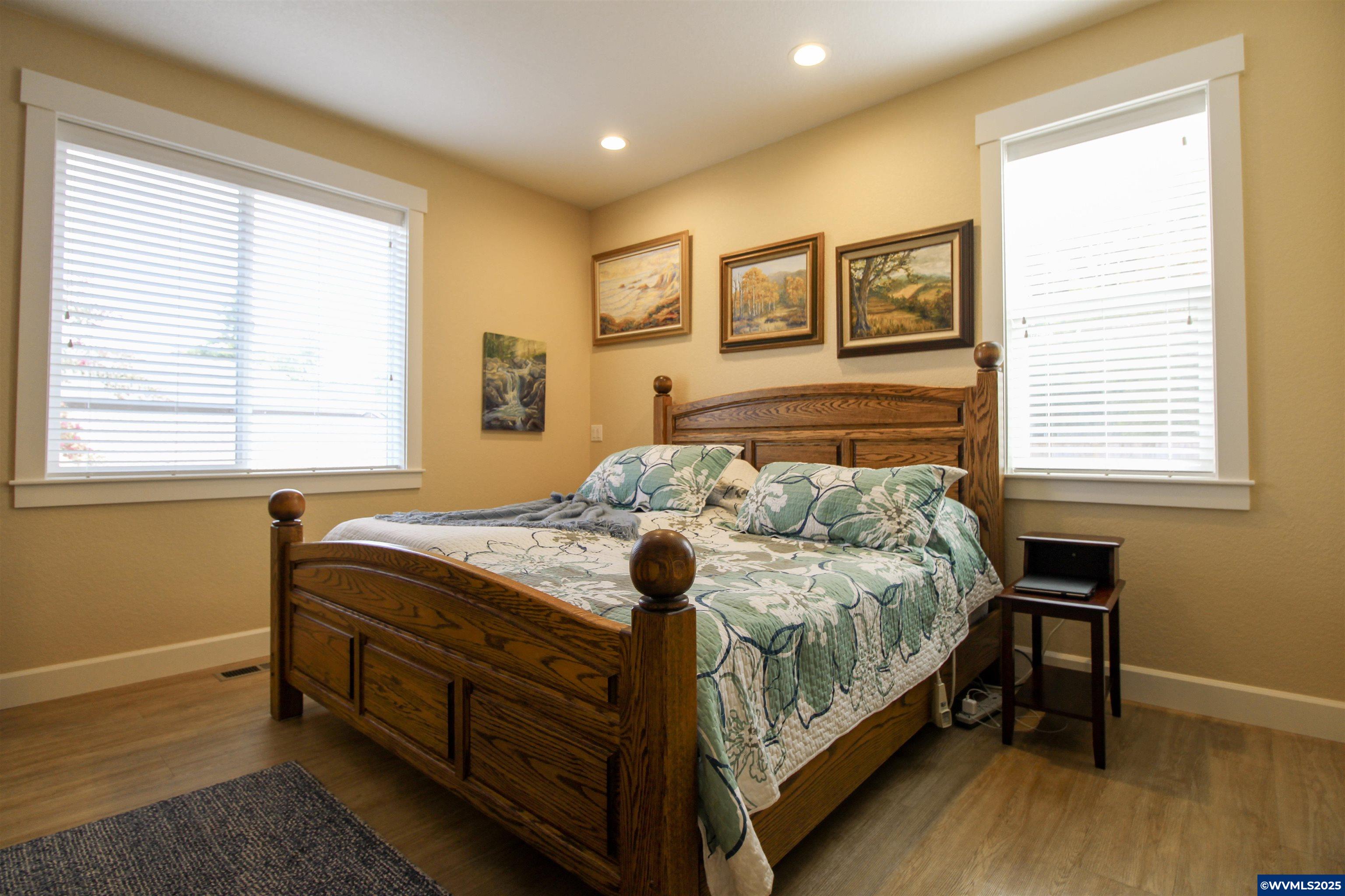 1533 Rafael Court North Keizer, OR 97303 - Photo 14 of 44 Gallery Image 14