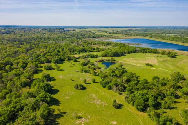 $8,300,000 | 0 Highway 30 College Station, Anderson, TX 77830