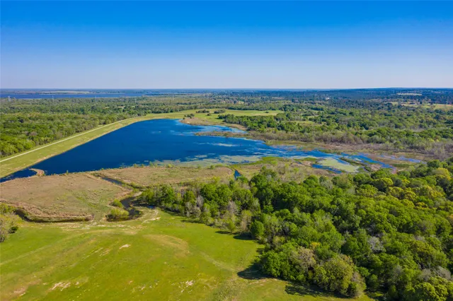 $8,300,000 | 0 Highway 30 College Station, Anderson, TX 77830