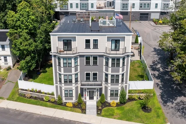 $979,000 | 251 Minot Street, Unit 6, Boston, MA 02124