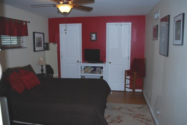 2551 Charing Road, Unit 1 Columbus, OH 43221 - Photo 17 of 25