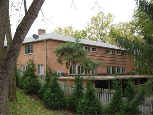 2551 Charing Road, Unit 1 Columbus, OH 43221 - Photo 2 of 25