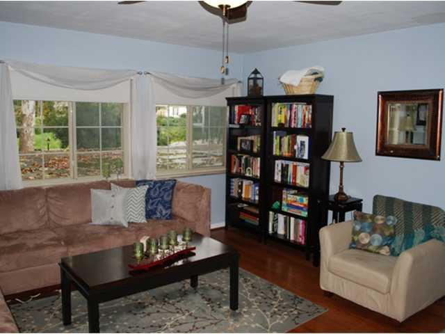 2551 Charing Road, Unit 1 Columbus, OH 43221 - Photo 3 of 25