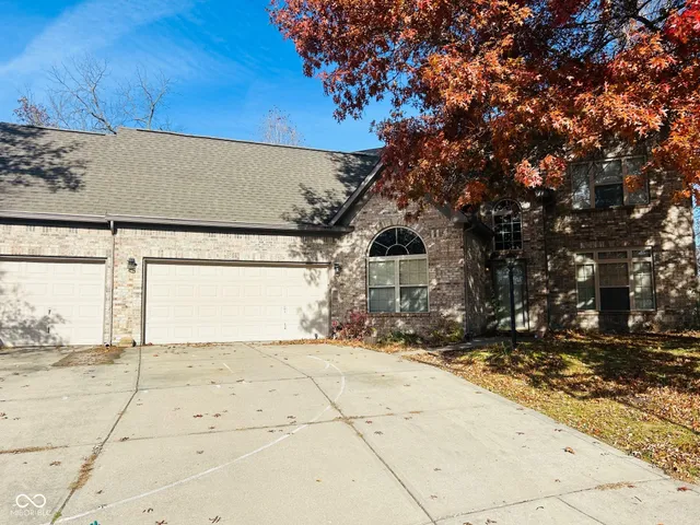 $325,000 | 7208 Euliss Court, Avon, IN 46123
