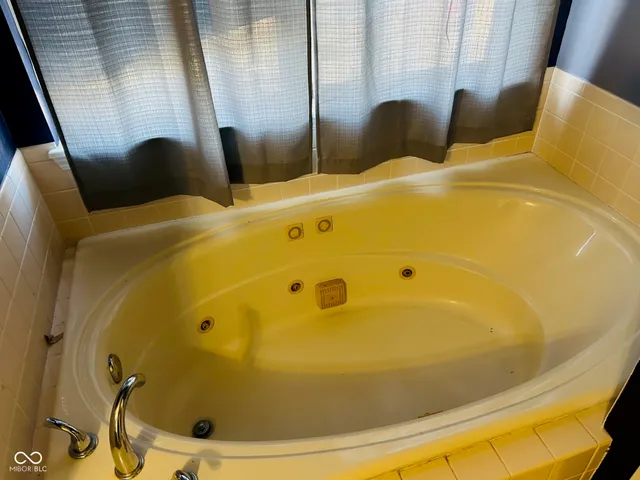 $325,000 | 7208 Euliss Court, Avon, IN 46123