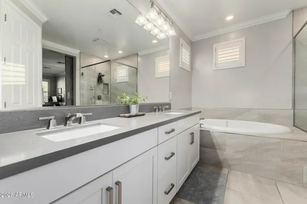 $959,900 | 1682 South Henry Lane, Gilbert, AZ 85295