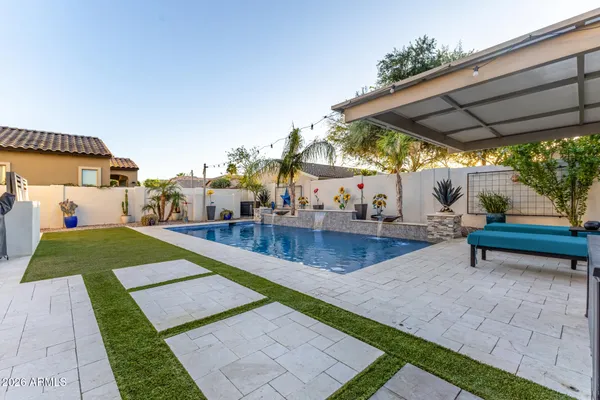 $959,900 | 1682 South Henry Lane, Gilbert, AZ 85295