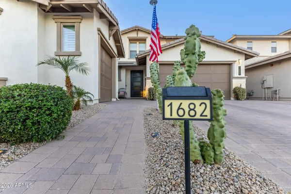 $959,900 | 1682 South Henry Lane, Gilbert, AZ 85295