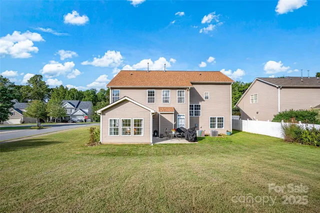 $530,000 | 210 Golden Valley Drive, Mooresville, NC 28115