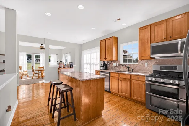 $530,000 | 210 Golden Valley Drive, Mooresville, NC 28115