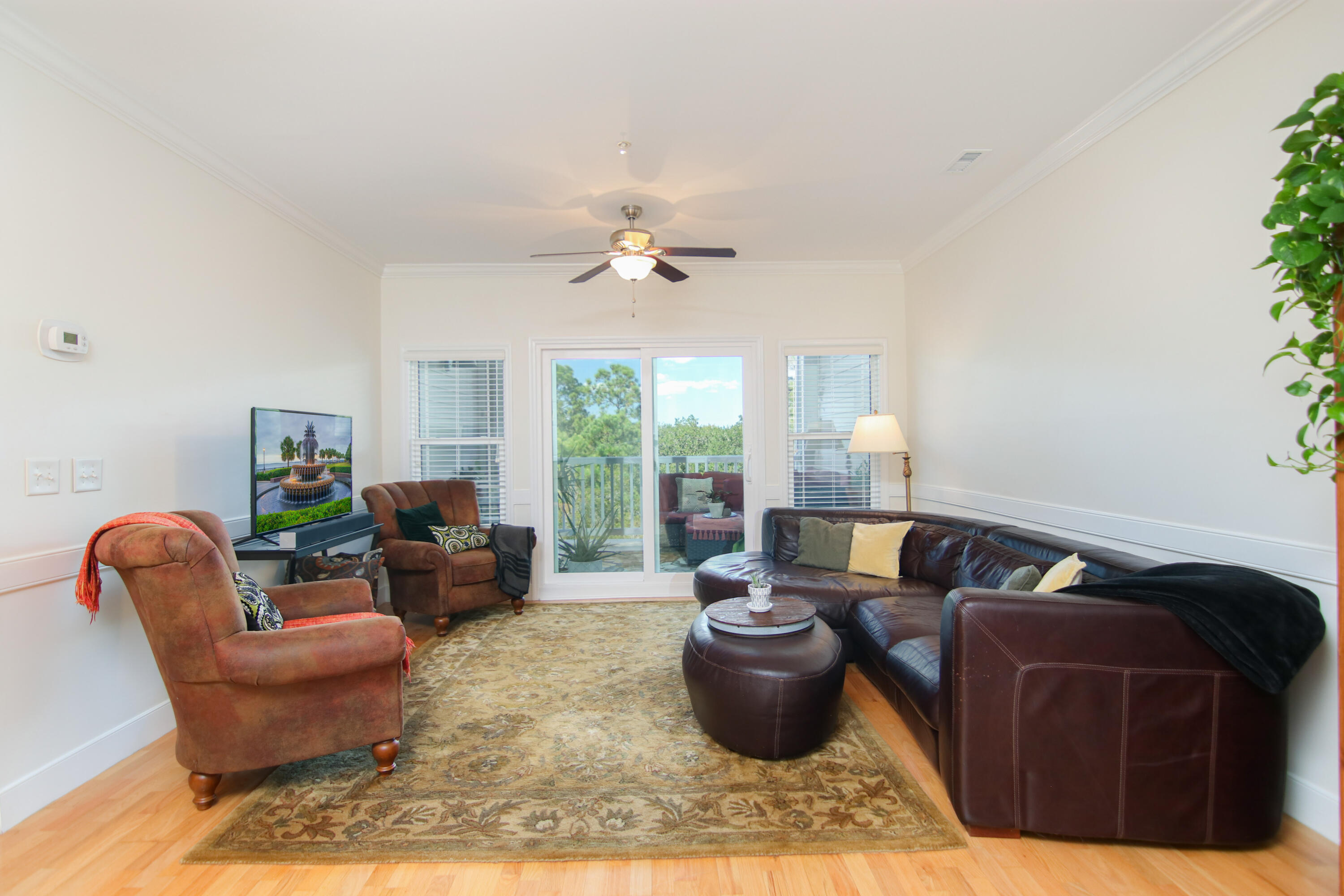 1984 Folly Road, Unit A212 Charleston, SC 29412 - Photo 3 of 21 Living Room