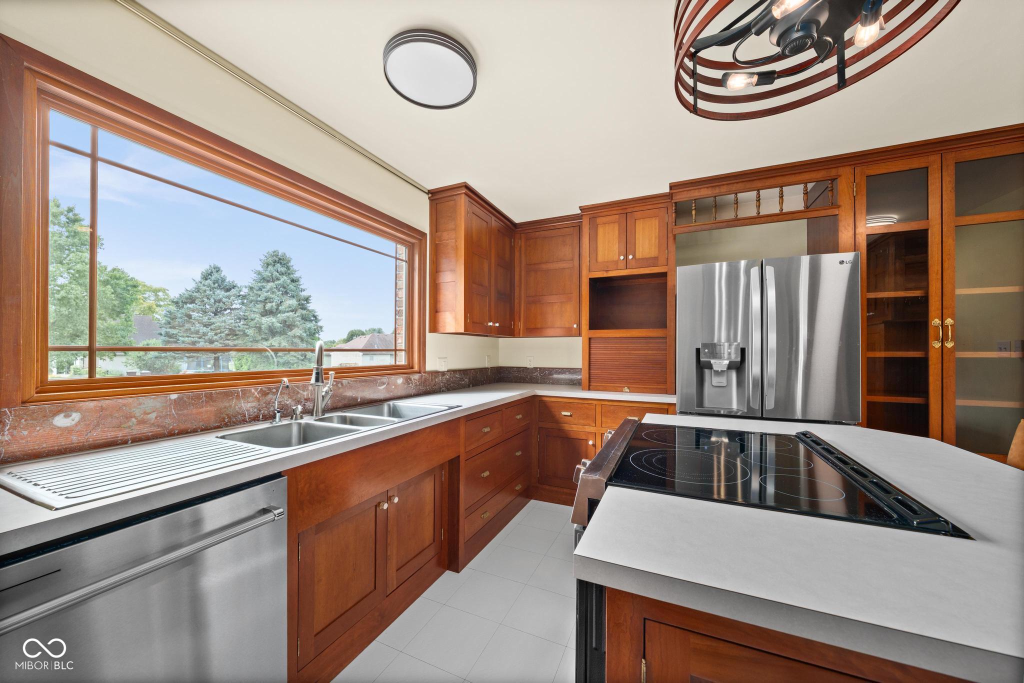 1839 Raccoon Way Pendleton, IN 46064 - Photo 11 of 67