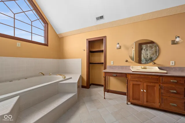 $600,000 | 1839 Raccoon Way, Pendleton, IN 46064