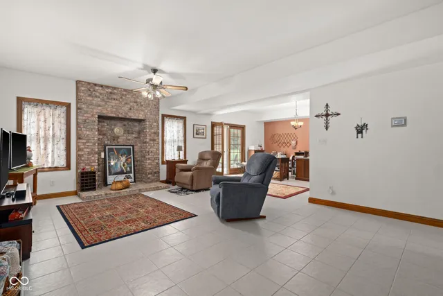 $600,000 | 1839 Raccoon Way, Pendleton, IN 46064