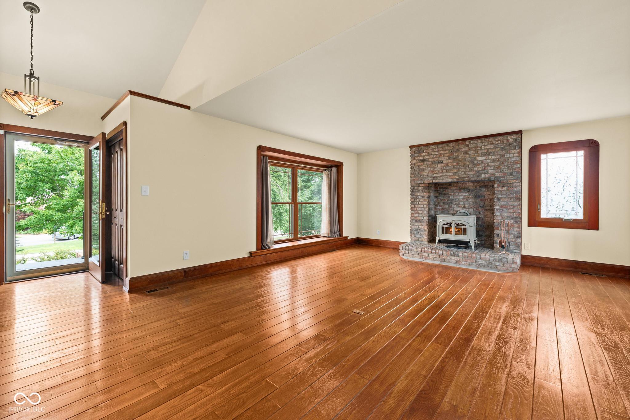 1839 Raccoon Way Pendleton, IN 46064 - Photo 5 of 67