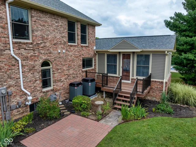 $600,000 | 1839 Raccoon Way, Pendleton, IN 46064