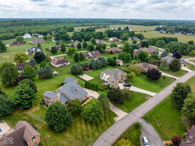 $600,000 | 1839 Raccoon Way, Pendleton, IN 46064