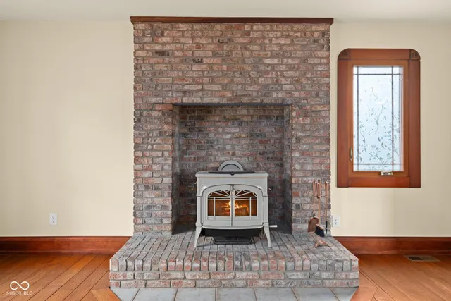 $600,000 | 1839 Raccoon Way, Pendleton, IN 46064