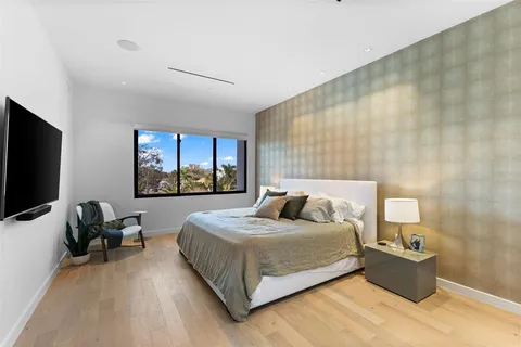 $2,950,000 | 45 27th Street South, Unit 1, St. Petersburg, FL 33712