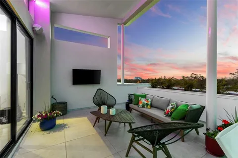 $2,950,000 | 45 27th Street South, Unit 1, St. Petersburg, FL 33712