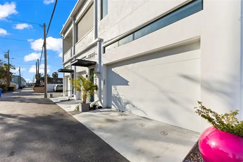 $2,950,000 | 45 27th Street South, Unit 1, St. Petersburg, FL 33712