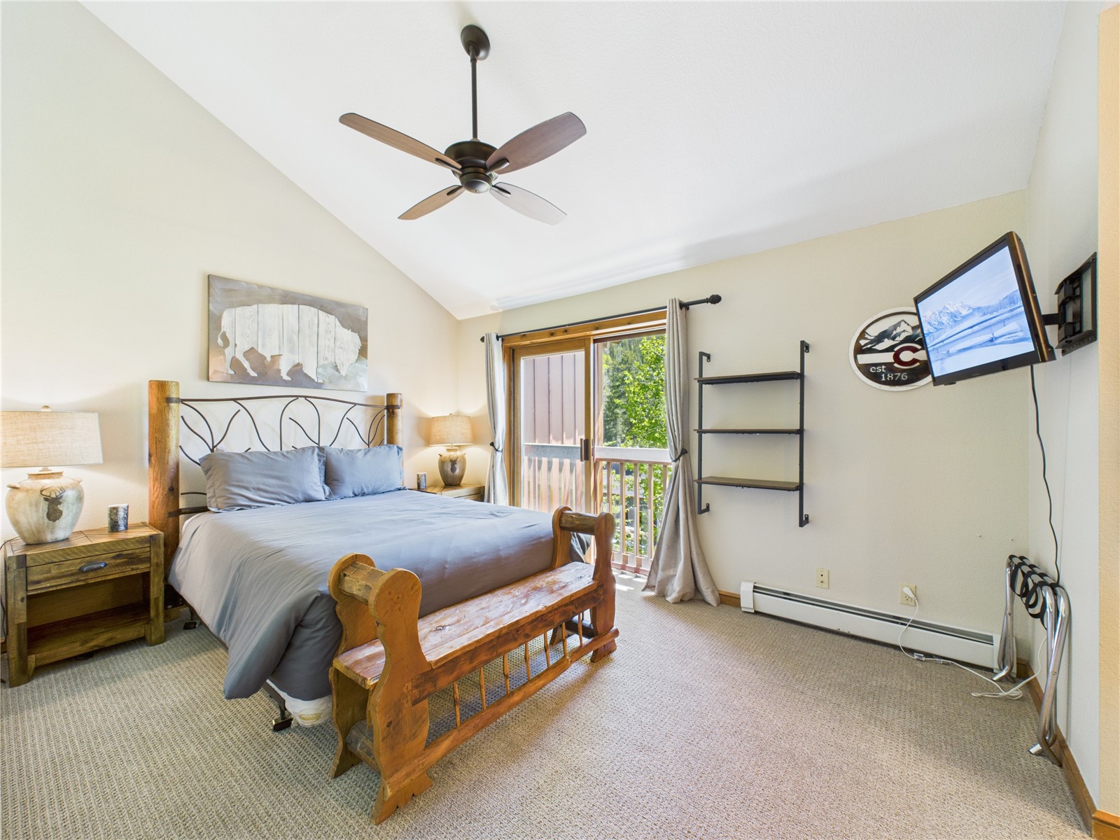 27 Lake Ridge Circle, Unit 1842 Keystone, CO 80435 - Photo 25 of 50 Spacious and serene with vaulted ceiling, Juliet balcony, and natural light.