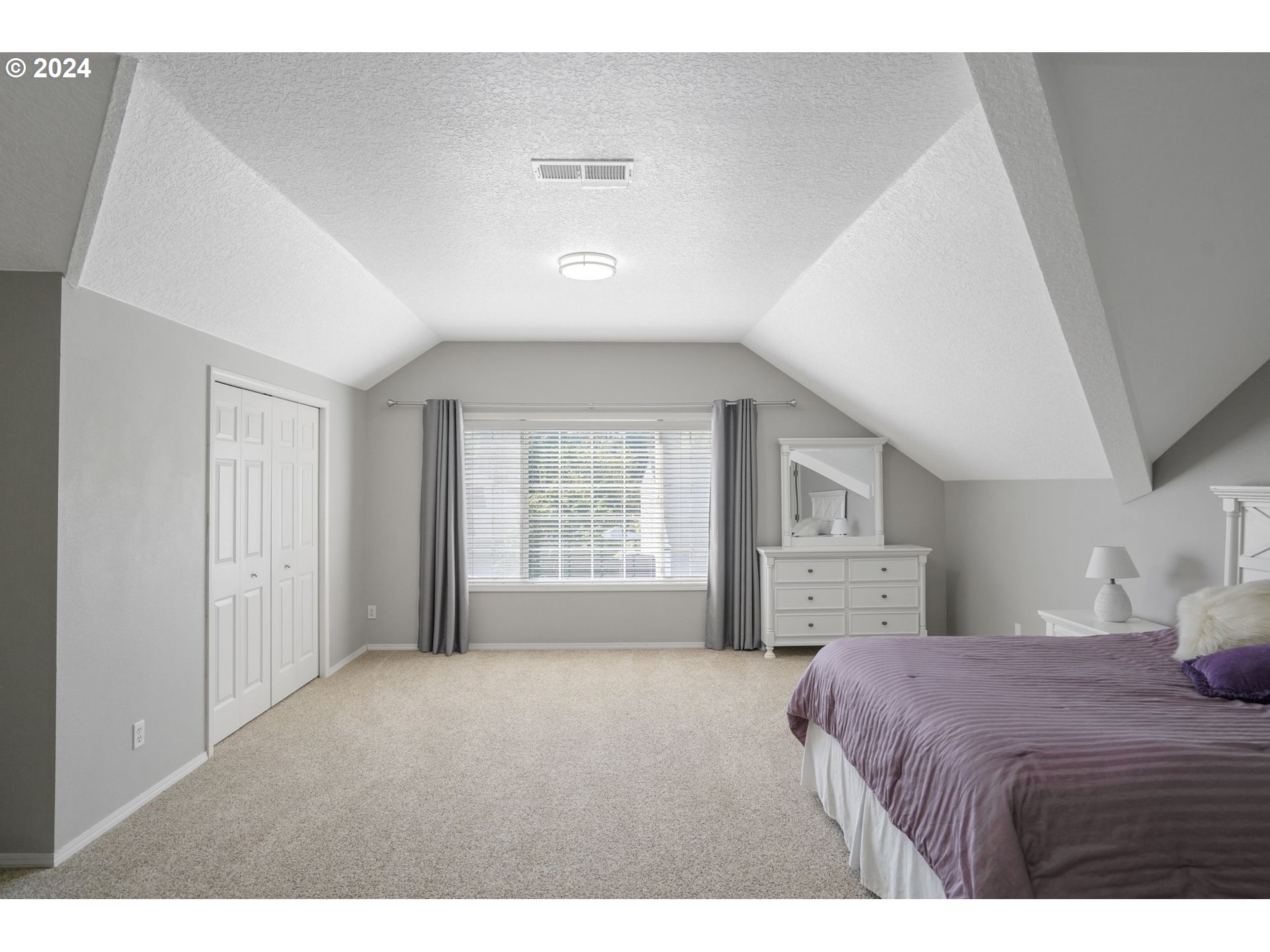 28576 Southwest Cascade Loop Wilsonville, OR 97070 - Photo 22 of 38 Gallery Image 22
