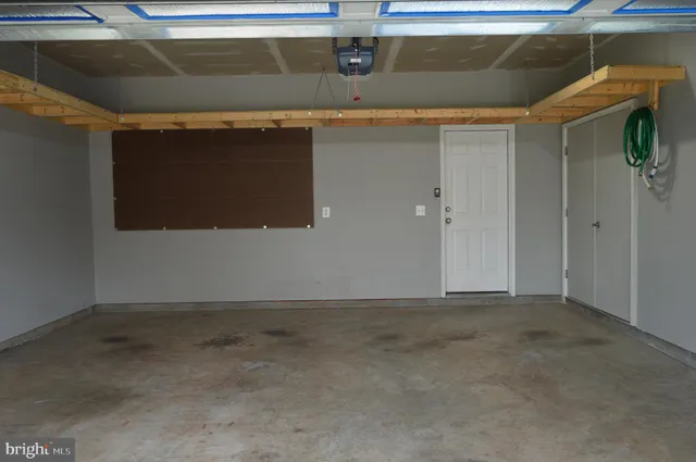 $3,100 | 9867 Gillum Way, Manassas, VA 20110