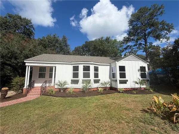 $265,900 | 1515 College Drive, Pineville, LA 71360