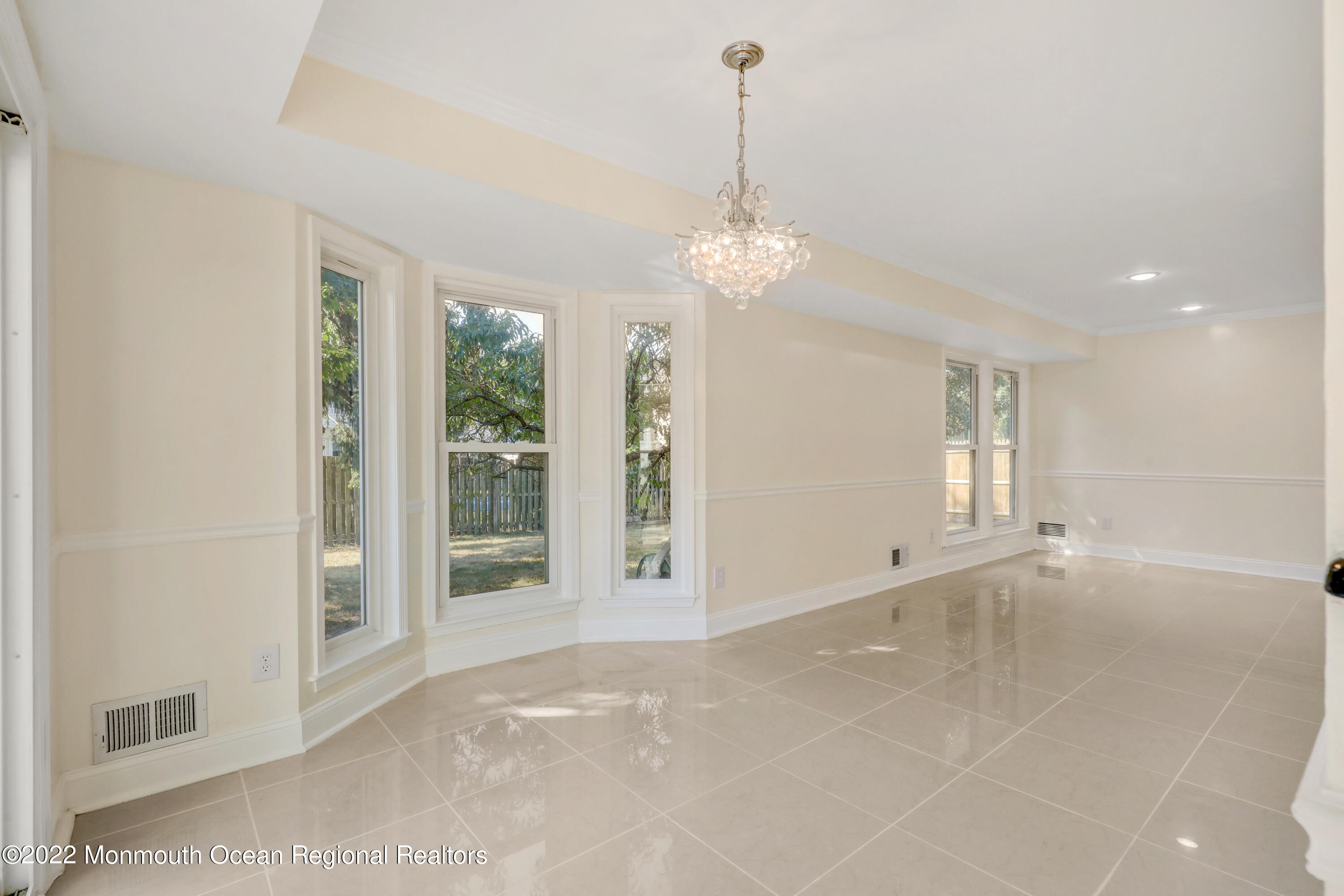 85 Friendship Road Howell, NJ 07731 - Photo 10 of 30 JSOV4753_4_5