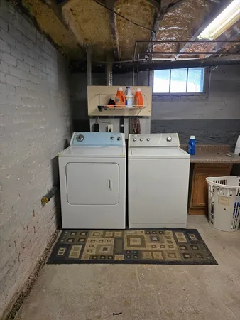 $2,000 | 2 Hillside Street, Unit 3, Worcester, MA 01610