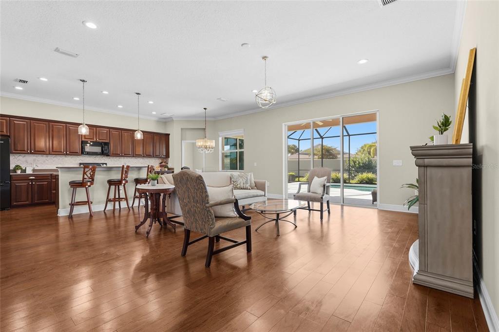 357 Marsh Creek Road Venice, FL 34292 - Photo 17 of 69