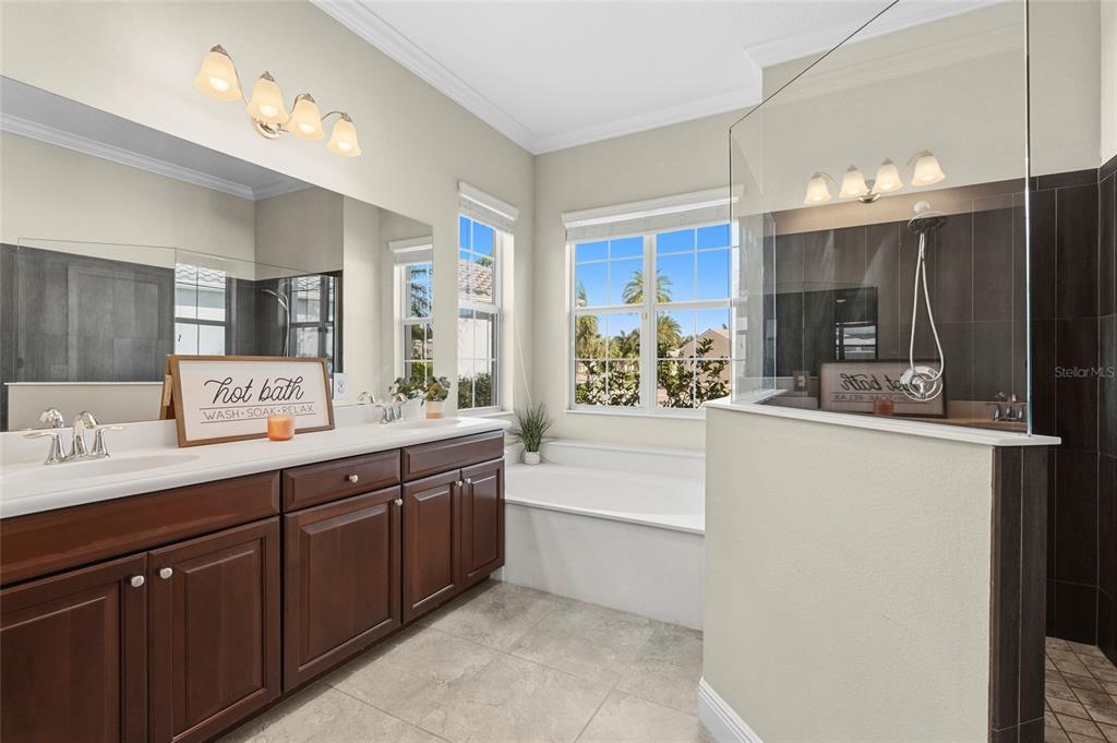 357 Marsh Creek Road Venice, FL 34292 - Photo 28 of 69